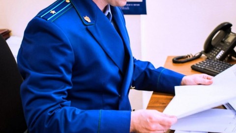 В г. Кедровом Томской области вынесен приговор местной женщине, публично оскорбившей сотрудников правоохранительных органов